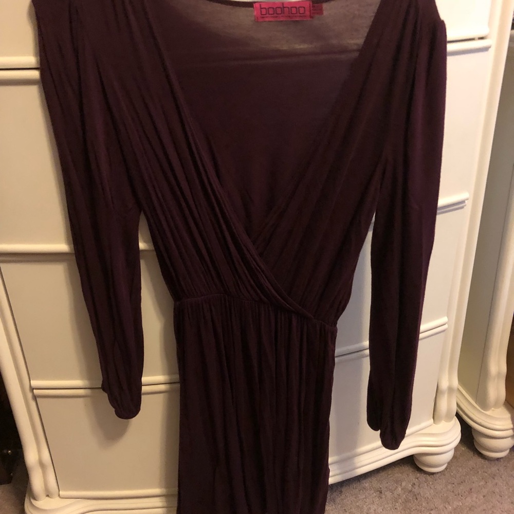 Boohoo maroon dress